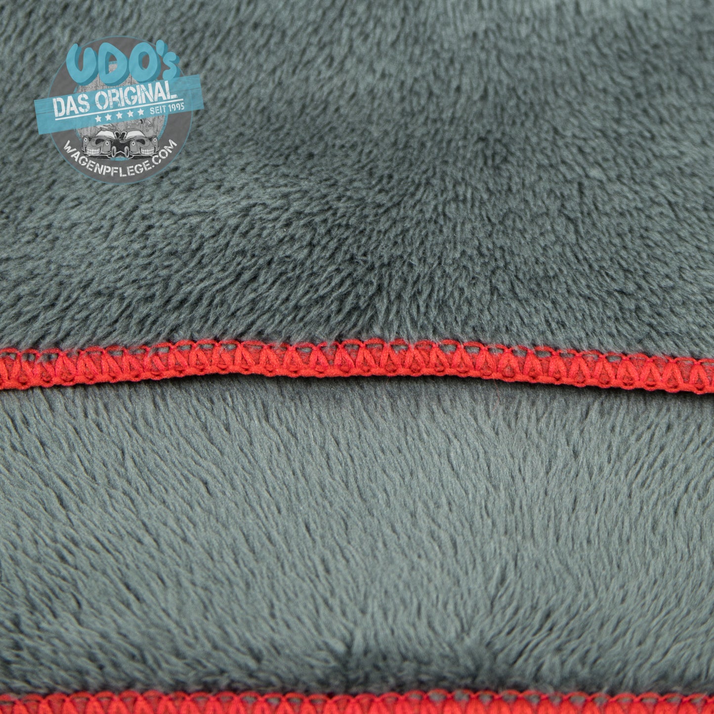 Udo´s super weiches Alpaca Microfasertuch Grau/Saum Rot